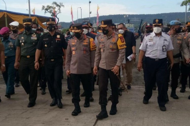 Kapolri Pantau Arus Mudik Lebaran di Pelabuhan Gilimanuk