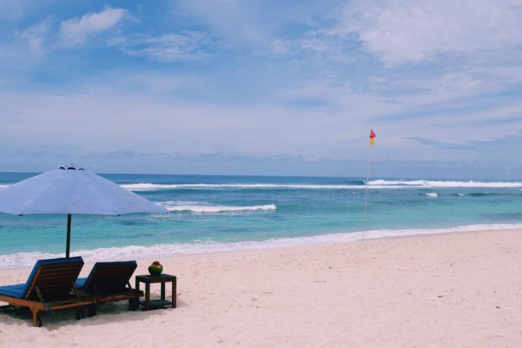 Keindahan yang Tersembunyi di Pesisir Bali Selatan 