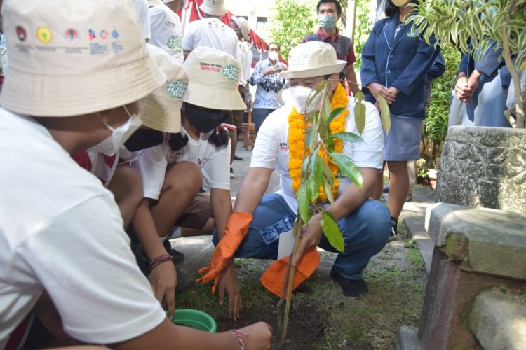 Menko PMK Launching Penanaman 10 Juta Pohon Mangrove di 34 Provinsi