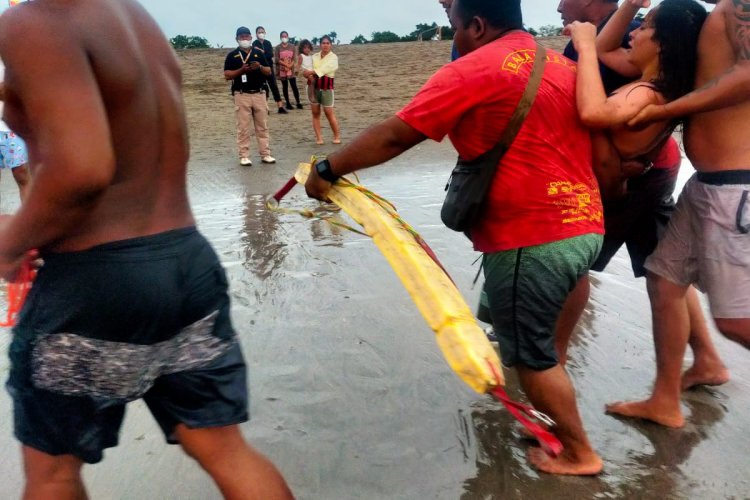 Seorang WNA Nyaris Tenggelam di Pantai LV8 Tibubeneng