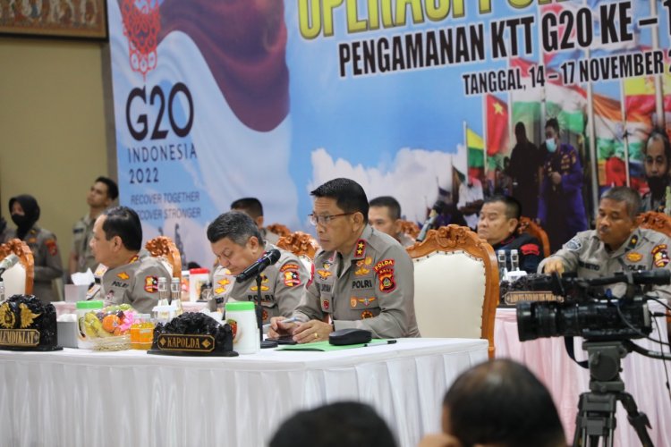 Wakapolri Bersama Kapolda Bali Laksanakan Tactical Floor Game (TFG) dalam Rangka Presidensi G&20