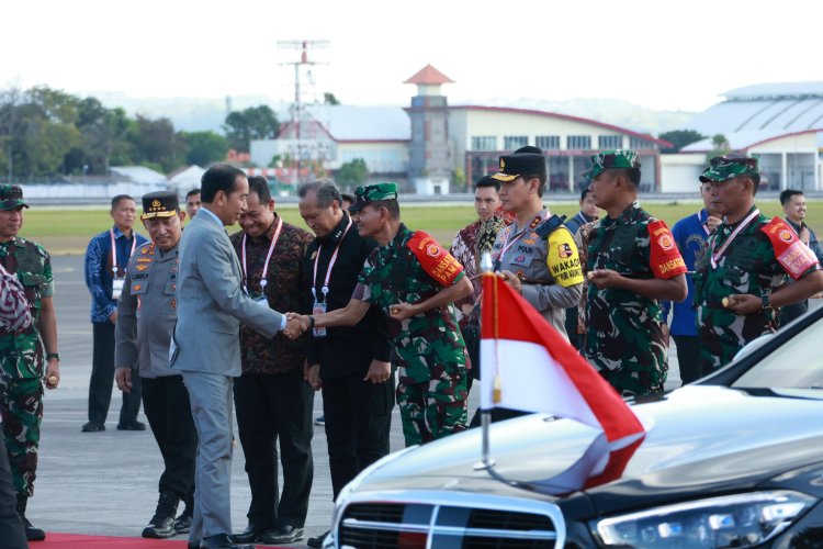 Pangdam Zamroni sambut Kedatangan Presiden RI