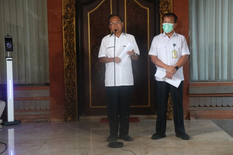 Gubernur Bali Perintahkan Kanwil Kemenkumham Bali Untuk Pendeportasian Terhadap WNA Yang Membuat Foto Tanpa Busana Di Obyek Wisata Kayu Putih Tabanan