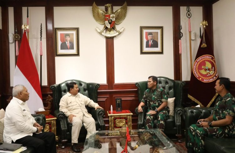 Menhan Prabowo Terima Kunjungan KSAL, Bahas Penguatan Matra Laut