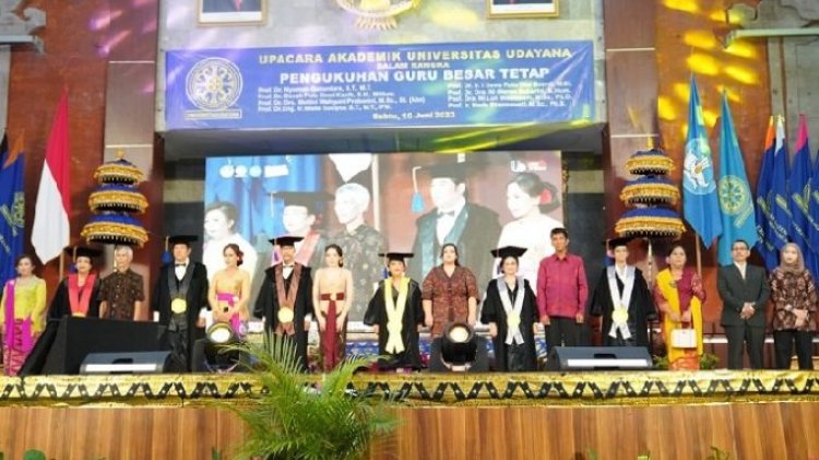 Kukuhkan 8 Guru Besar Tetap, UNUD Punya 199 Orang Profesor