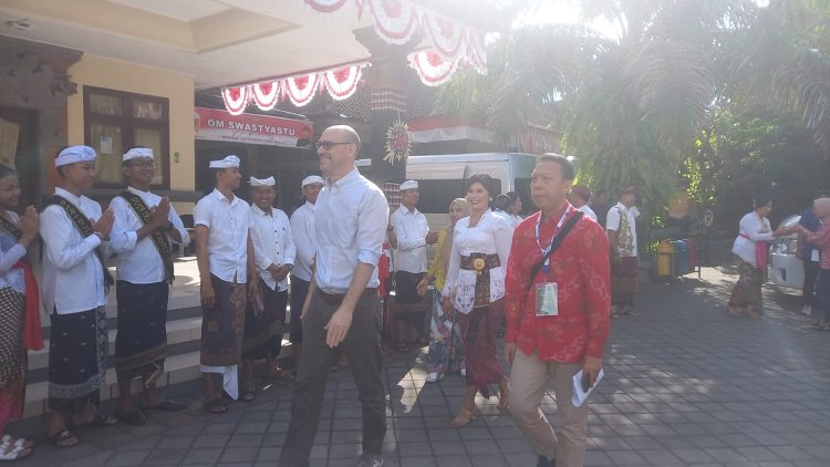 SMAN 3 Denpasar Terima Kunjungan Delegasi Unesco