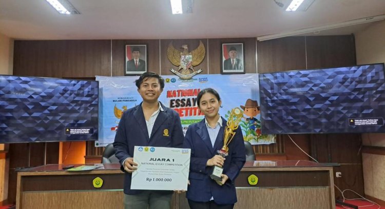 Mahasiswa FP Unud Berjaya Essay Competition 2023 Di Universitas Jember