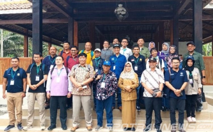 Dosen FKH UNUD Ikuti TOT Tenaga Teknis Garda Terdepan Penanganan Wabah Penyakit Ternak Di Yogyakarta