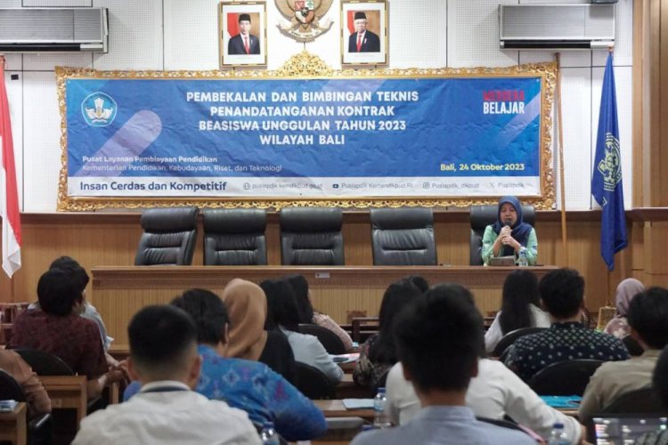Puslapdik Kemdikbudristek Beri Pembekalan dan Bimbingan Teknis Penandatanganan Kontrak Beasiswa Unggulan Wilayan Bali di Universitas Udayana