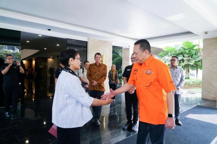 Bambang Soesatyo temui Menlu RI Retno Marsudi Perjuangkan Cabor Tarung Derajat masuk Sea Games 2025