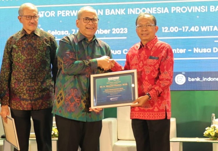 Wayan Koster diapreasiasi Stakeholder Temu Responden 2023 Bank Indonesia*