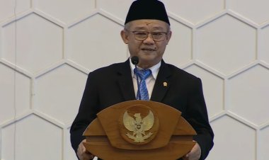 Sambutan Perdana Abdul Mu’ti sebagai Menteri Pendidikan Dasar dan Menengah Diselimuti Suasana Lucu dan Haru
