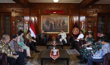 Kemhan dan OJK Perkuat Sinergi untuk Stabilitas Pertahanan dan Ekonomi