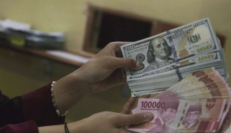 Rupiah Makin terpuruk ke Rp16.100 per Dolar AS