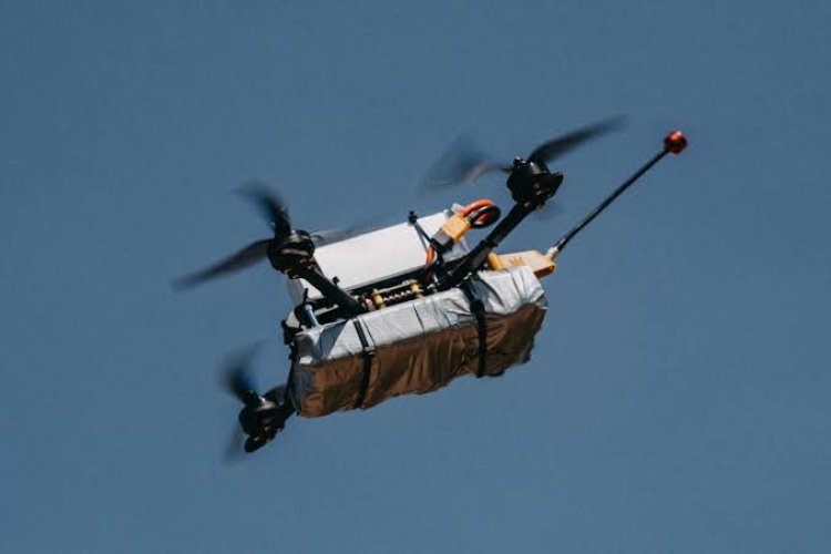 Serangan Drone Jarak Jauh Ukraina Hancurkan Lebih dari 40 Pengebom Rusia