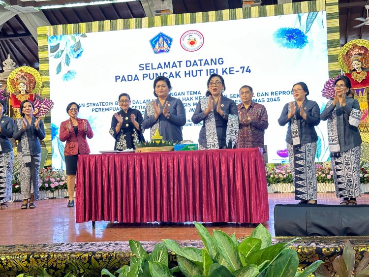 Ny. Putri Suatini Koster HUT IBI Ke-74 dan Hari Bidan Internasional 2025, Momen Penuh Kebersamaan
