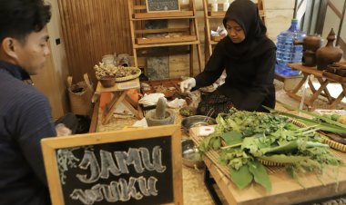 Royal Ambarrukmo Yogyakarta Introduces Jampi Pawukon, a Traditional Javanese Herbal Experience for Guests