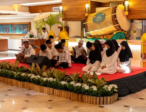 Discovery Kartika Plaza Hotel Shares Ramadan Blessings with Orphans and Media in Heartwarming Iftar Gathering