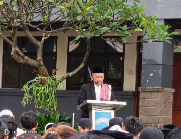 Lembutkan Hati di Hari Kemenangan, Sholat Idul Fitri di Sukawati Berlangsung Khidmat dan Penuh Haru