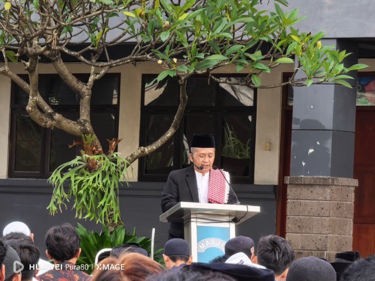 Lembutkan Hati di Hari Kemenangan, Sholat Idul Fitri di Sukawati Berlangsung Khidmat dan Penuh Haru