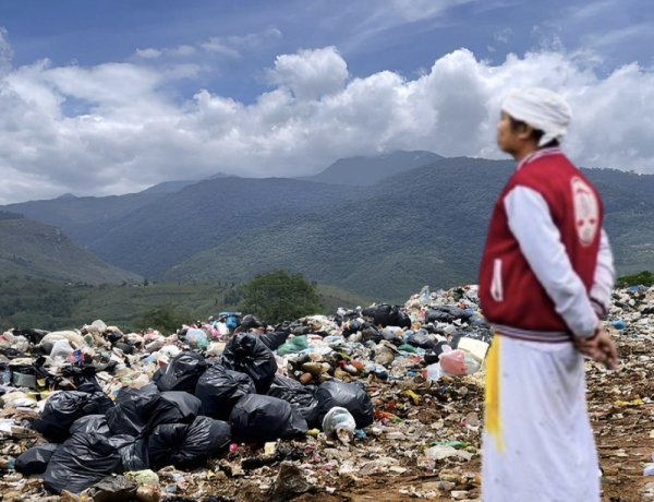 Pemerintah Tanpa Modal, Masyarakatnya Dipenjara ???