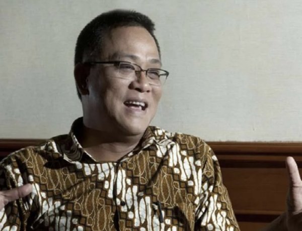Reshuffle Kabinet! Jumhur Hidayat Pimpin Kementerian Lingkungan Hidup, Hanif Bergeser ke Sektor Pangan