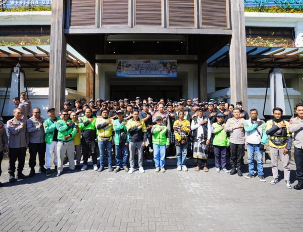 Kapolri Rangkul Ojol dan Pecalang, Perkuat Kamtibmas Berbasis Kolaborasi di Bali