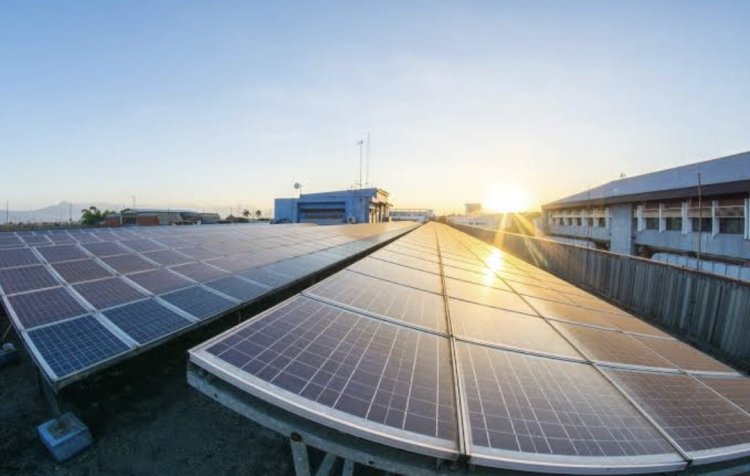 Koster Targetkan Bali Bebas Pembangkit Fosil 2045, PLTS Jadi Tulang Punggung Energi Bersih