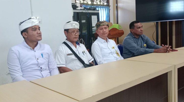 Pansus TRAP DPRD Turun ke Yeh Malet, Pengempon Pura Masceti Serahkan Bukti Tanah Pelaba