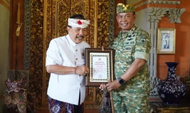 Jelang HUT ke-81 TNI, Danrem 163/Wira Satya Silaturahmi ke Puri Agung Ubud