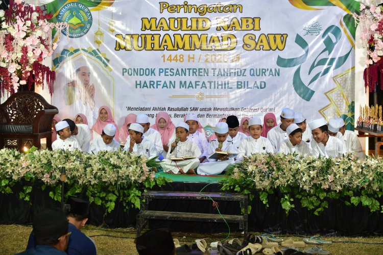 Maulid Nabi di Ponpes Harfan Mafatihil Bilad, Haji Harun Tekankan Generasi Qurani Berakhlak